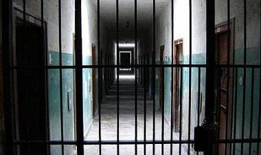 أنباء عن وفاة 4 مساجين داخل سجن الحضرة بالتسمم