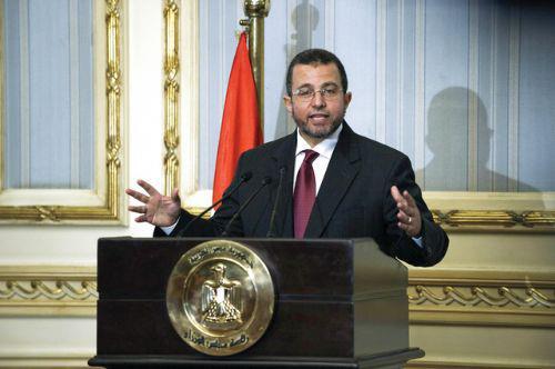 قنديل يعلن عن تفاصيل برنامج الانطلاق الاقتصادي … قريباً