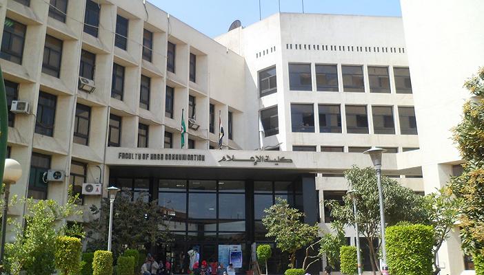 إعلام القاهرة تمنع الأفلام السياسية والدينية “عشان متشقش الصف”