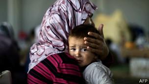 سوريا تقترب من رقم أكبر عدد من اللاجئين في العالم