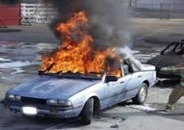 مجهولون يحرقون سيارة رئيس مباحث مكافحة سرقات السيارات بدمنهور