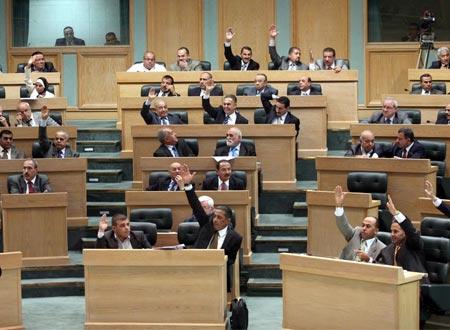 مجلس النواب الأردني يقرر طرد السفير الصهيوني من عمان