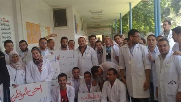 “الإضراب حق للطبيب والمريض”شعار إضراب أطباء الإسكندرية