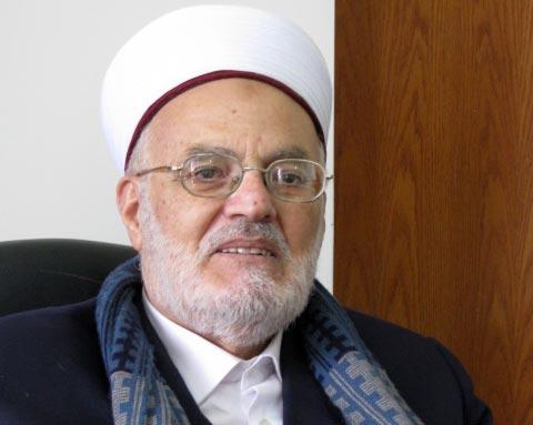 مفتي القدس: الجيش الاسرائيلي اقتحم باحات الأقصى وأصاب 22 فلسطنيا