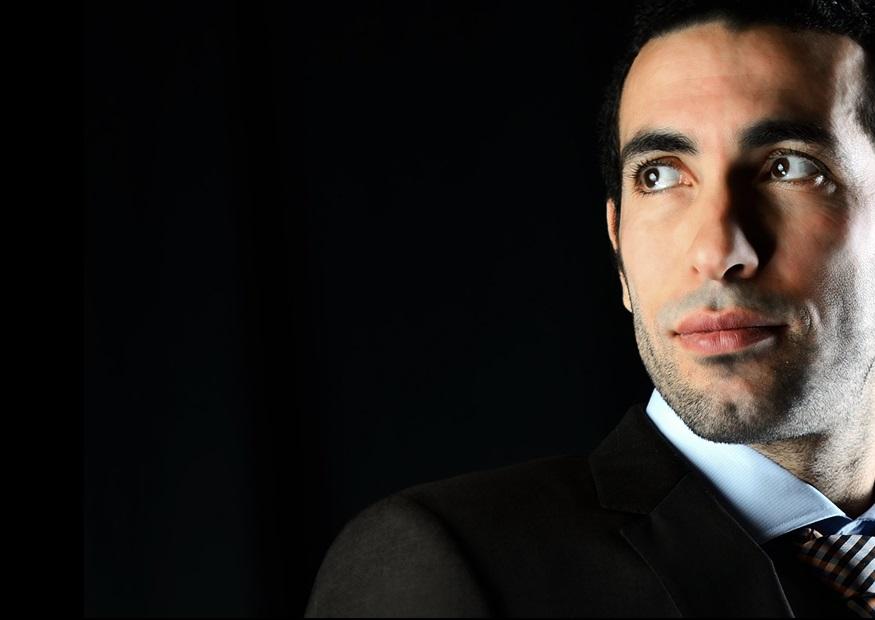 خاص.. أبو تريكة ينوي عدم العودة إلى مصر والاكتفاء بعمرة عن والده