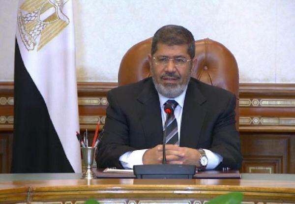 مرسي: المهم إننا نكمل وننجز