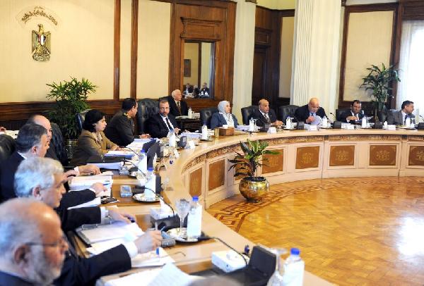 مجلس الوزراء يوافق على مشروع قانون الصكوك ويحيله إلى الشورى