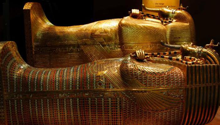 استنساخ الآثار الفرعونية جريمة تدمر الاقتصاد المصري