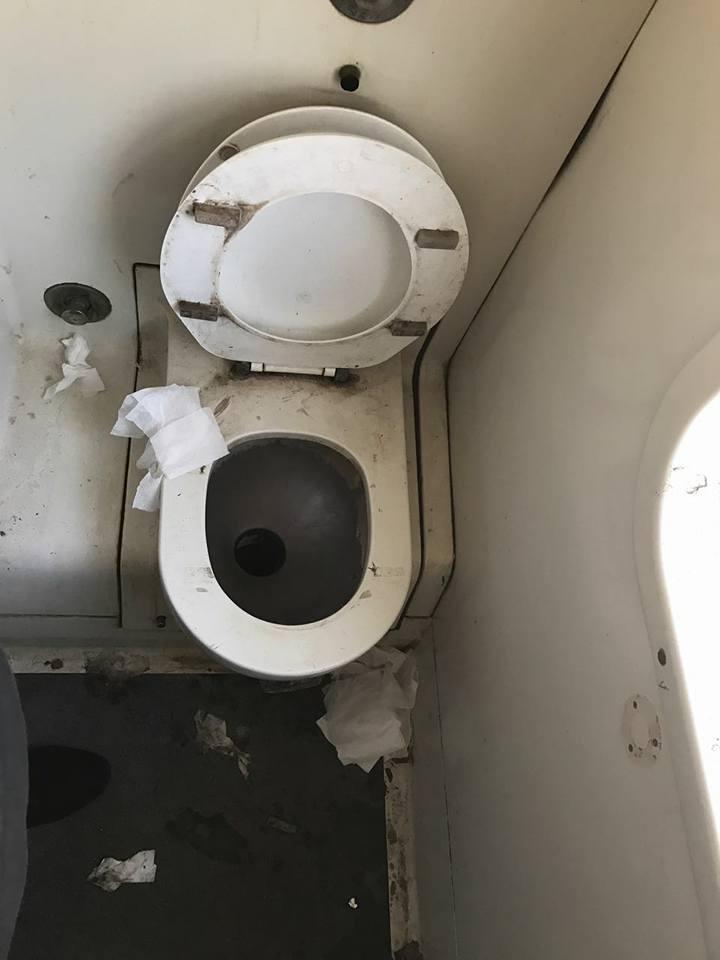 بالصور.. “القطار الإسباني” يتحول إلى حظيرة بلدي