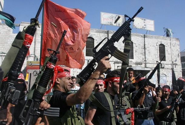 “الجبهة الشعبية” تتعهد بالرد على اغتيال أحد كوادرها بالضفة