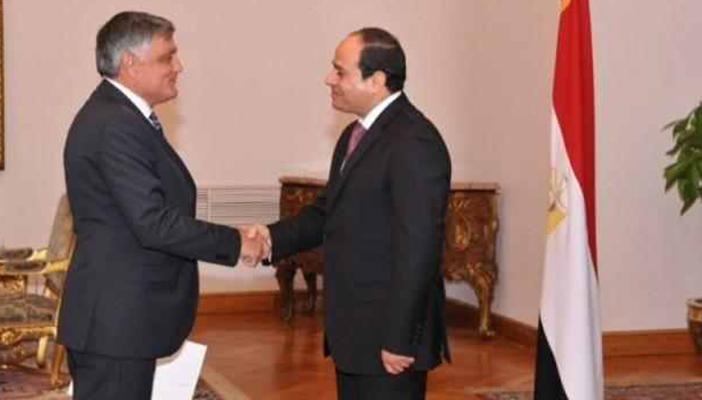 عكاشة: الشركة المنظمة للمؤتمر الاقتصادي إسرائيلية..والسيسي قابل السفير