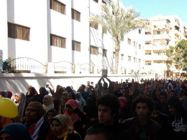 ثوار الإسكندرية ينتفضون بمسيرة حاشدة  لنصرة الشرعية