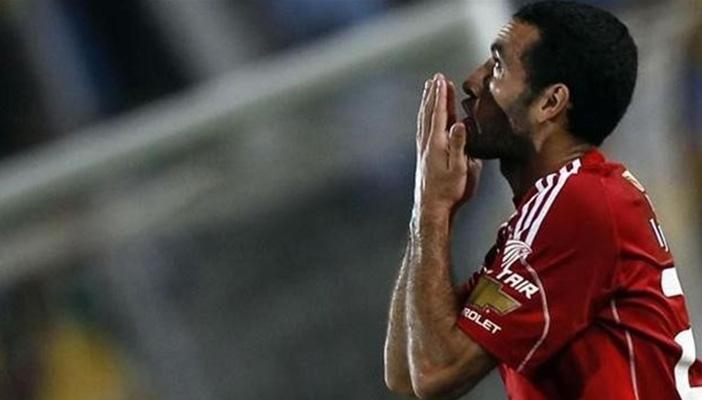 موقع إسرائيلي: مصر تحاكم أبوتريكة أعظم لاعب في تاريخها