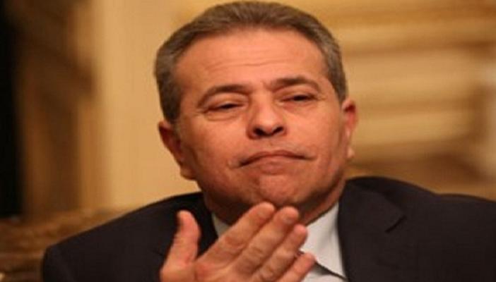 بالفيديو.. عكاشة: كمال أحمد زي أبويا حتى لو ضربني 30 جزمة