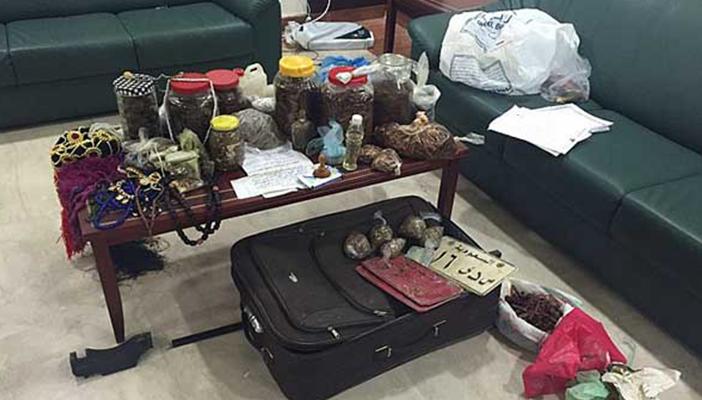 بعد القبض عليه.. 5 معلومات عن ساحر إفريقي استولى على ملياري ريال سعودي