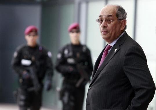 “الفلول” من البراءة إلى فضائيات العسكر.. وزير مالية مبارك ضيف “dmc”