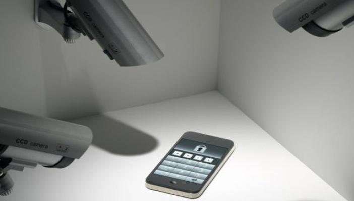 5 معلومات تُعرفك هل كان هاتفك مراقبا أم لا