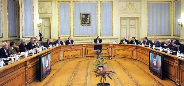 الأعلى للطاقة: بحث تشغيل 4 محطات كهرباء جديدة استعدادًا لفصل الصيف