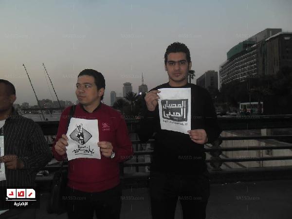 سلاسل بشرية على كوبري قصر النيل تدعوا للعصيان