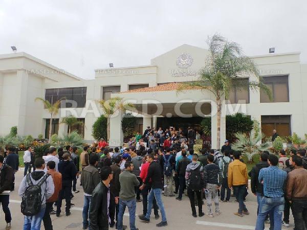 الأكاديمية العربية توقف 7 طلاب عن الدراسة