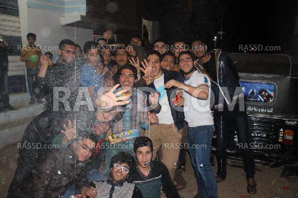 احتفال أهالي ميت عنتر لخروج معتقليها بالدقهلية