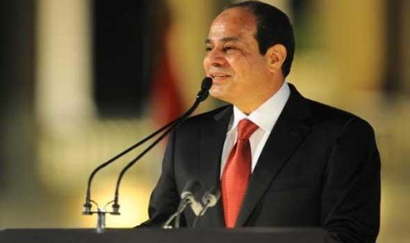 “تسايت” الألمانية: السيسي يقول للمصريين “أنا الشعب”