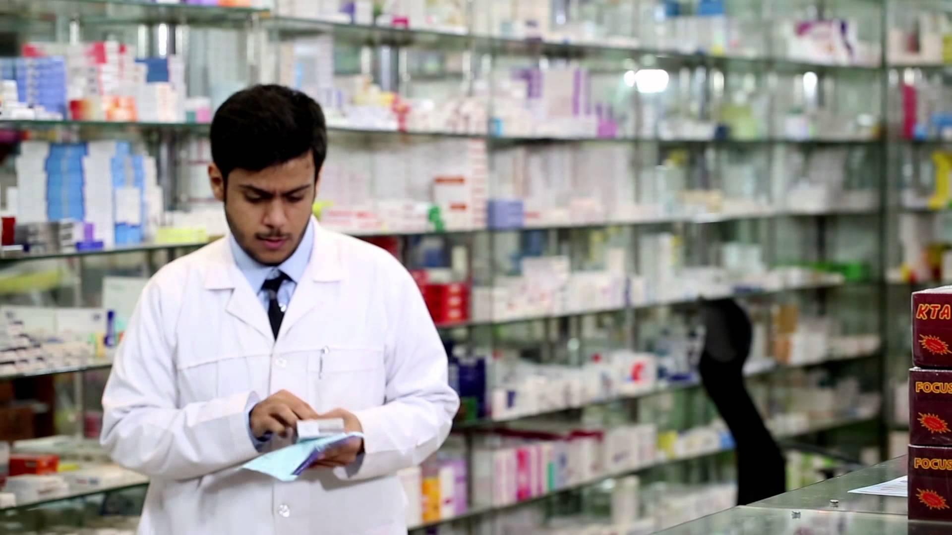 بالفيديو.. أمين نقابة الصيادلة: مشكلة نقص الأدوية تنتهي بعد 4 شهور