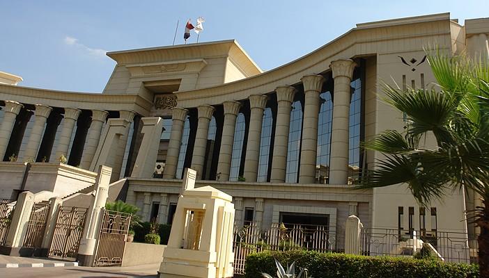 الدستورية تسمح لمزدوجي الجنسية بالترشح للانتخابات