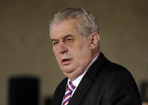 ميلوس زيمان رئيس جمهورية التشيك أدي اليمين الدستورية