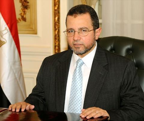 قنديل يتفقد قوات الأمن بمحيط السفارة الأمريكية