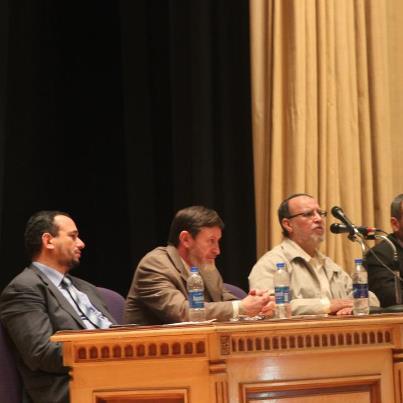 العريان: القوى الحزبية تبحث عن الكراسي ولا تحترم الديمقراطية