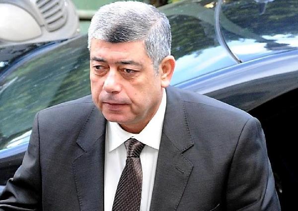 وزير الداخلية: لا يوجد متظاهر سلمي يحمل سلاحا