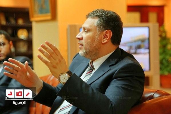 ياسين يكافح الأمية بـ “قمحاوي 2013”