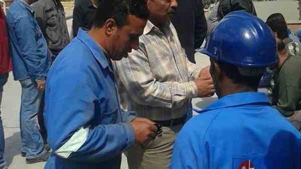 وقفة احتجاجية للعاملين في بتروجيت السويس لصرف مستحقاتهم