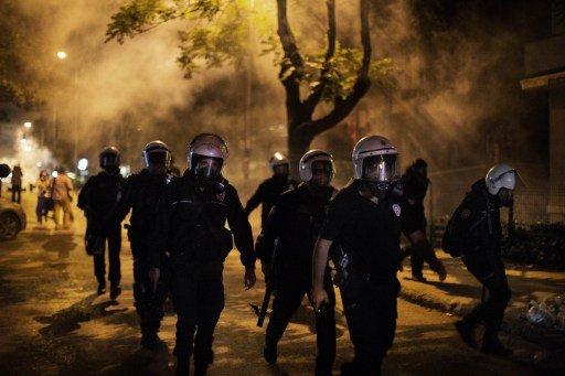 الشرطة التركية تعتقل العشرات من مثيري الشغب