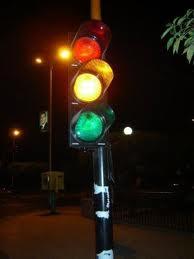 عودة الإشارات الضوئية بالاقصر بعد توقف عامين