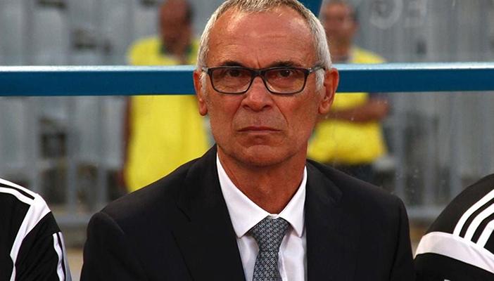 “كوبر” يستقر على ضم 5 محترفين استعدادًا لنيجيريا