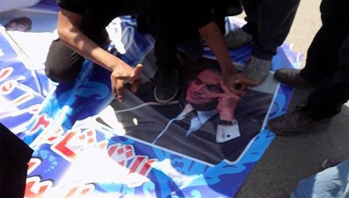 وقفة بالإسكندرية تندد باستمرار المحافظ في منصبه