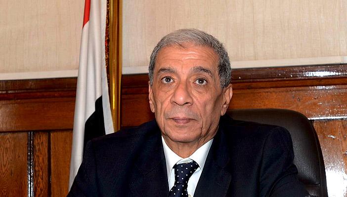 منظمة حقوقية تلاحق بركات لارتكابه جرائم دولية