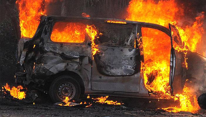 عاجل.. انفجار سيارة مفخخة بجوار شرطة النجدة بأكتوبر