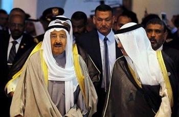 بالصور.. الظهور الأول لحارس مرسي في مؤتمر شرم الشيخ