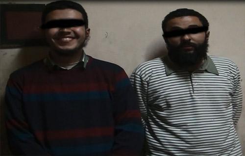 اعتقال طبيب وطالب بالمنصورة بتهمة حيازة كتاب “معالم في الطريق”