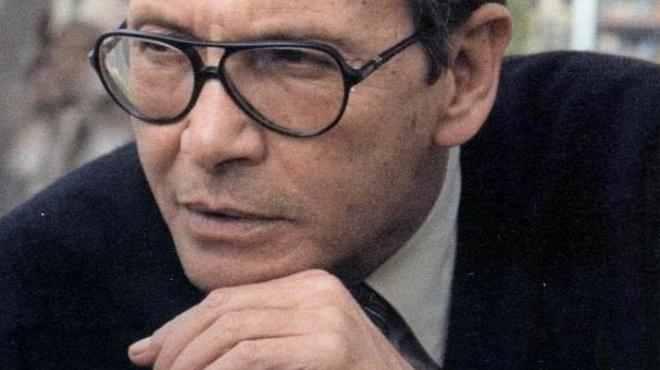 شادي عبد السلام.. جواهرجي رائعة “المومياء”