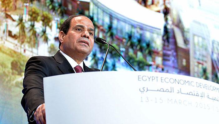 بالفيديو.. السيسي لرئيس شركة: علشان ربنا خفضلي تكلفة المشروع