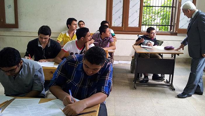 التعليم: فصل أي طالب ثانوي يتعدى نسبة الغياب المسموح بها