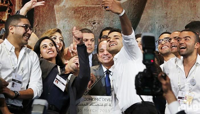 من واقع سيلفي شرم الشيخ.. 5 نصائح لتشارك بمؤتمرات السيسي