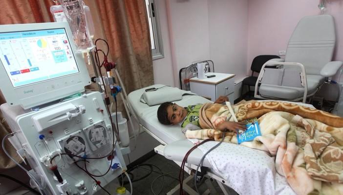 “الحق في الدواء” يصف زيادة سعر العلاج بالانتهاك لحقوق الإنسان