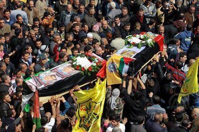 تشييع جنازة 3 فلسطينيين احتجزتهم سلطات الاحتلال لسنوات