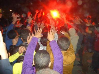 قوات الانقلاب تعتدي على سلسلة بشرية للطلاب بدمنهور