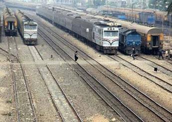 توقف حركة قطارات السويس لسرقة القضبان